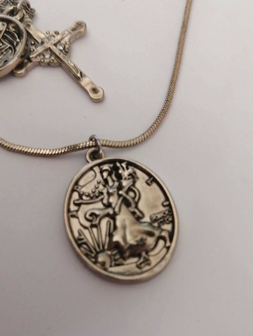 Freedom Layered Silver Religious Coin Pendant Necklace Set - Picture 5 of 10
